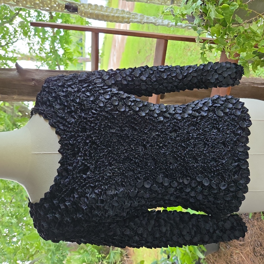 MagicScarf Black Textured Stretchy Fitted Shirt